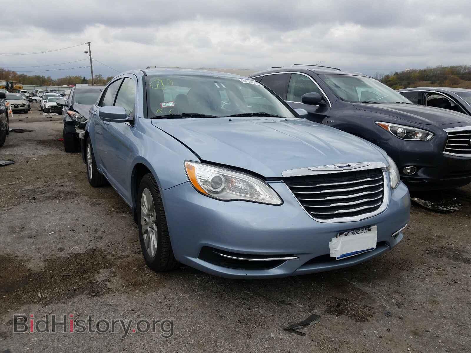 Фотография 1C3CCBAB0DN561683 - CHRYSLER 200 2013