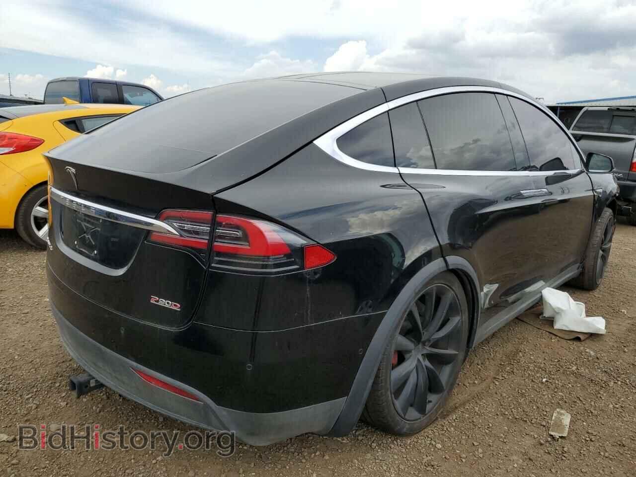 2016 TESLA MODEL X - VIN: 5YJXCAE41GF004514 - Фото 4