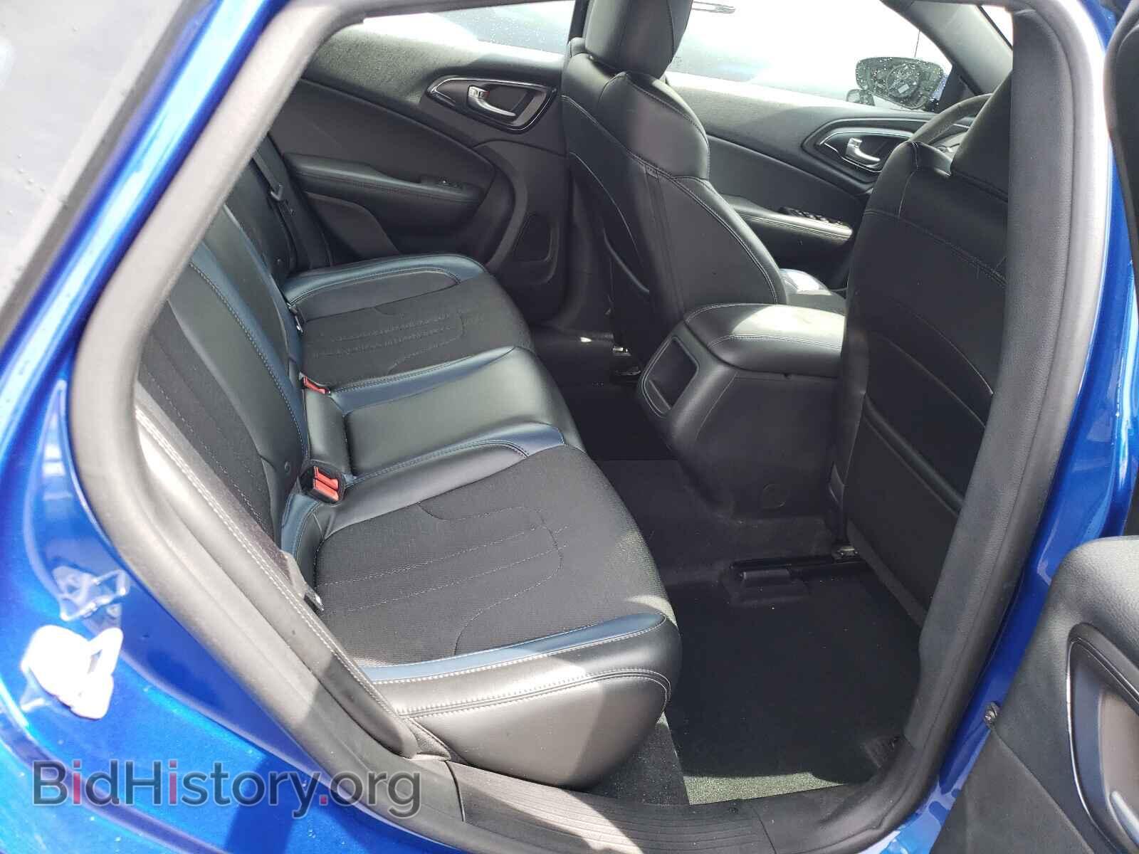 2016 CHRYSLER 200 - VIN: 1C3CCCDG1GN174917 - Фото 6