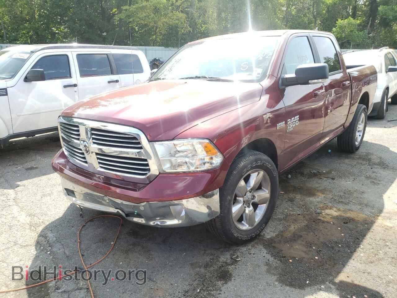 2019 RAM 1500 - VIN: 1C6RR6LT3KS563502 - Фото 2