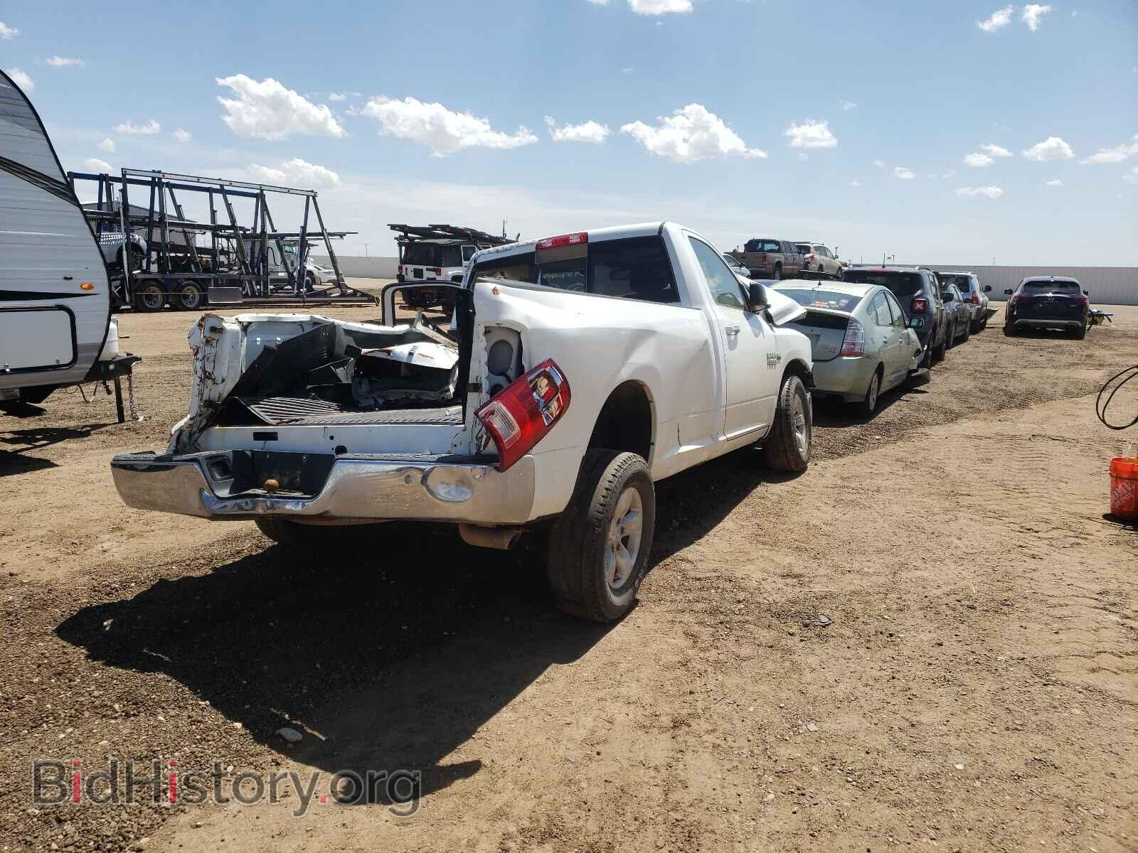 2014 RAM 1500 - VIN: 3C6JR7ETXEG132182 - Фото 4