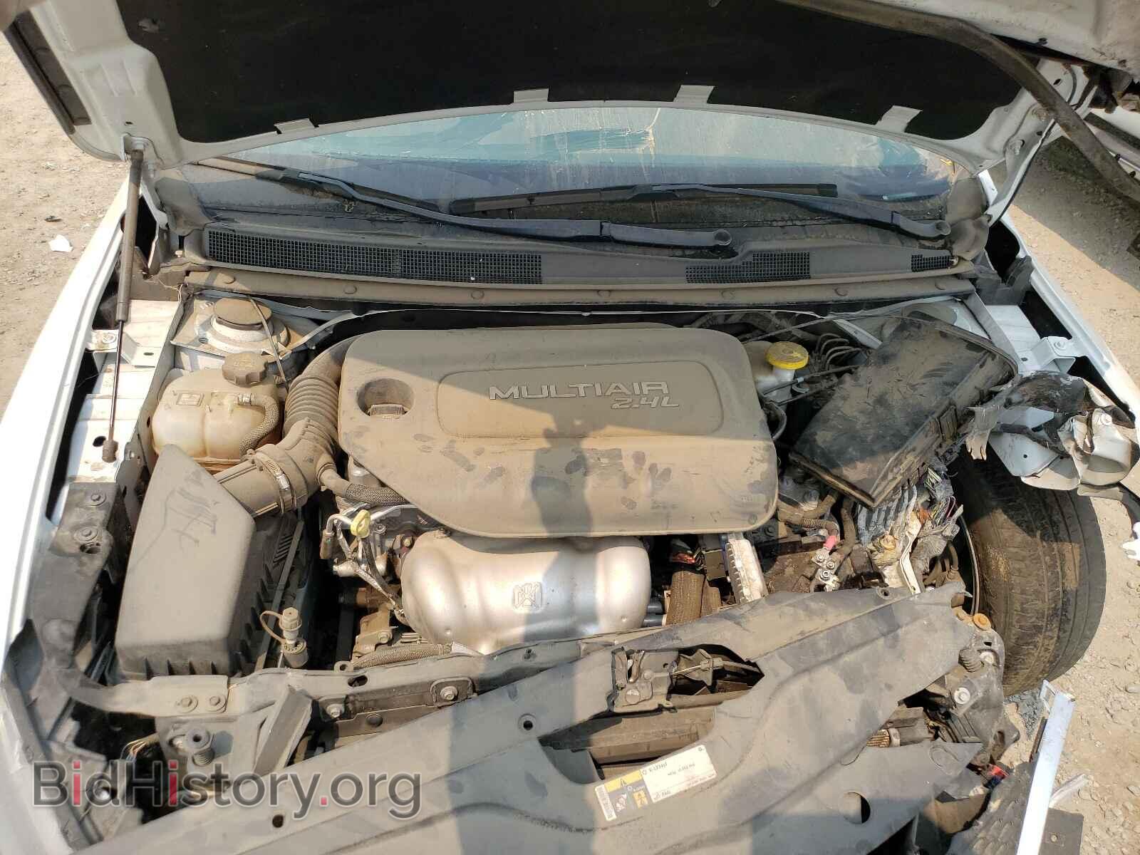 2016 CHRYSLER 200 - VIN: 1C3CCCAB3GN163670 - Фото 7