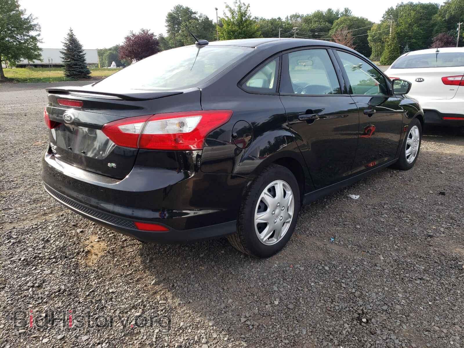 2012 FORD FOCUS - VIN: 1FAHP3F2XCL213541 - Photo 4
