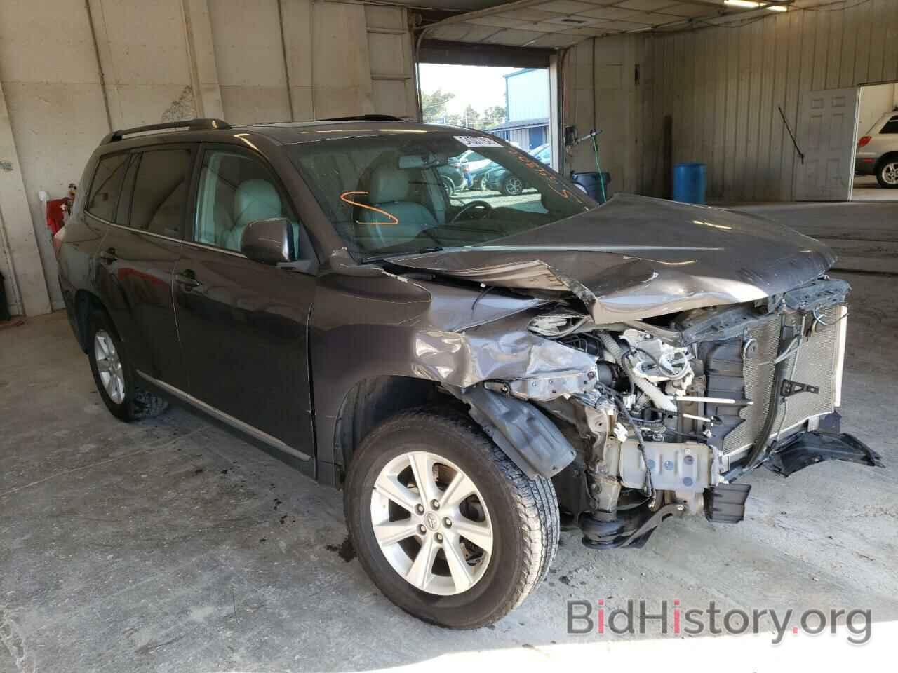 Photo 5TDBK3EH9DS183761 - TOYOTA HIGHLANDER 2013