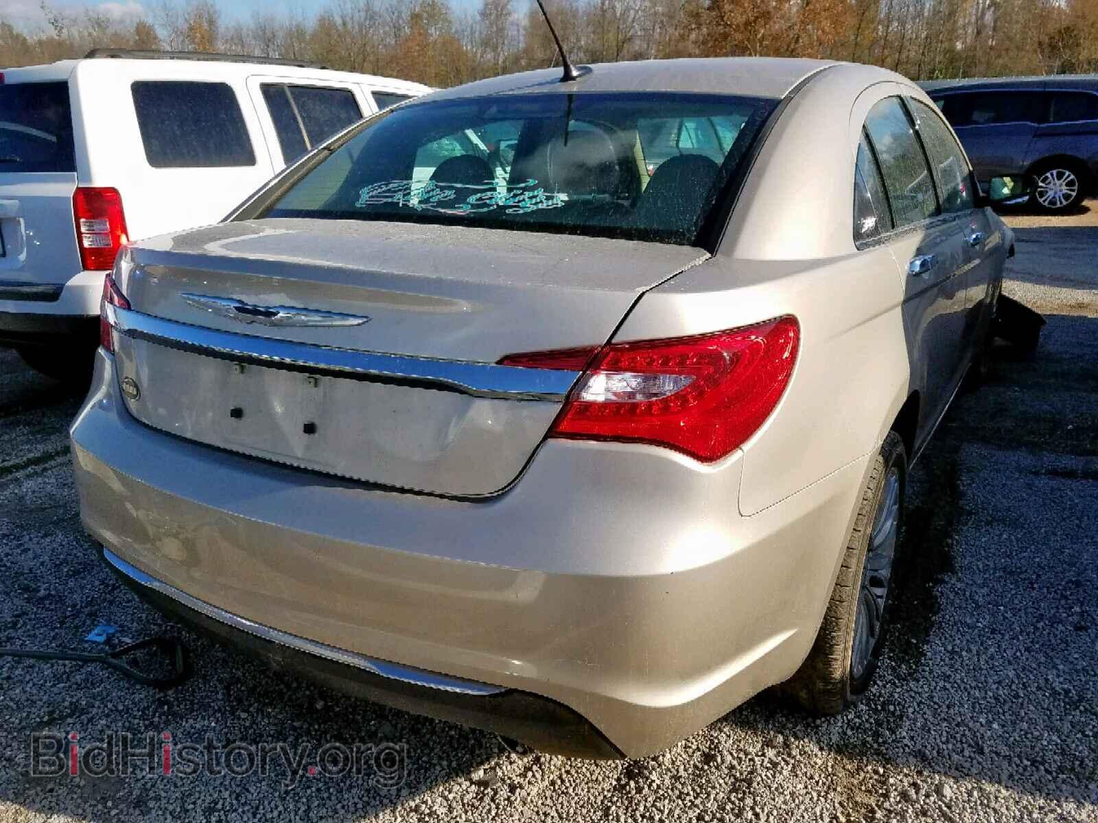 2013 CHRYSLER 200 - VIN: 1C3CCBCG6DN592686 - Photo 4