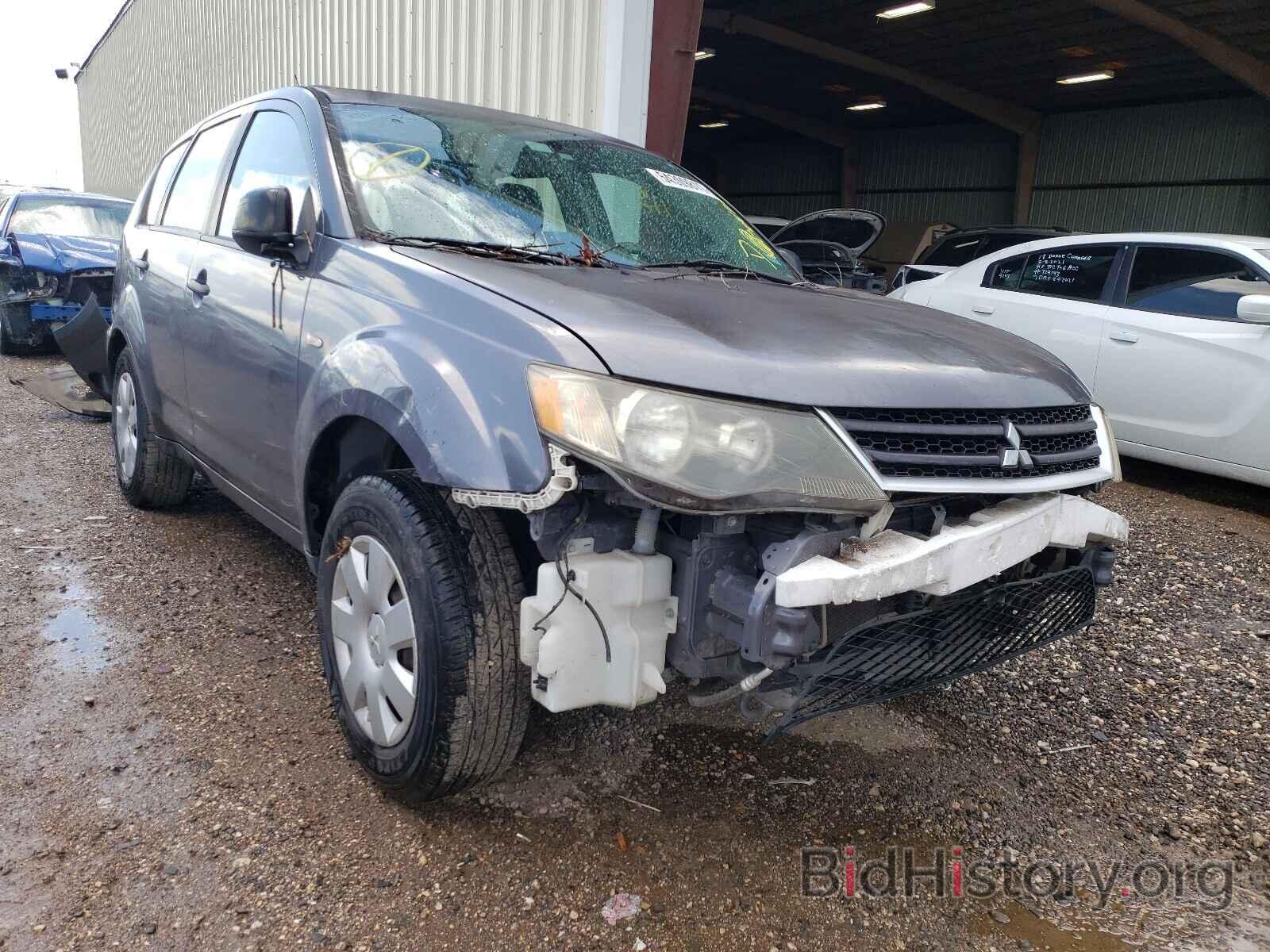 Photo JA4LT21W28Z004720 - MITSUBISHI OUTLANDER 2008