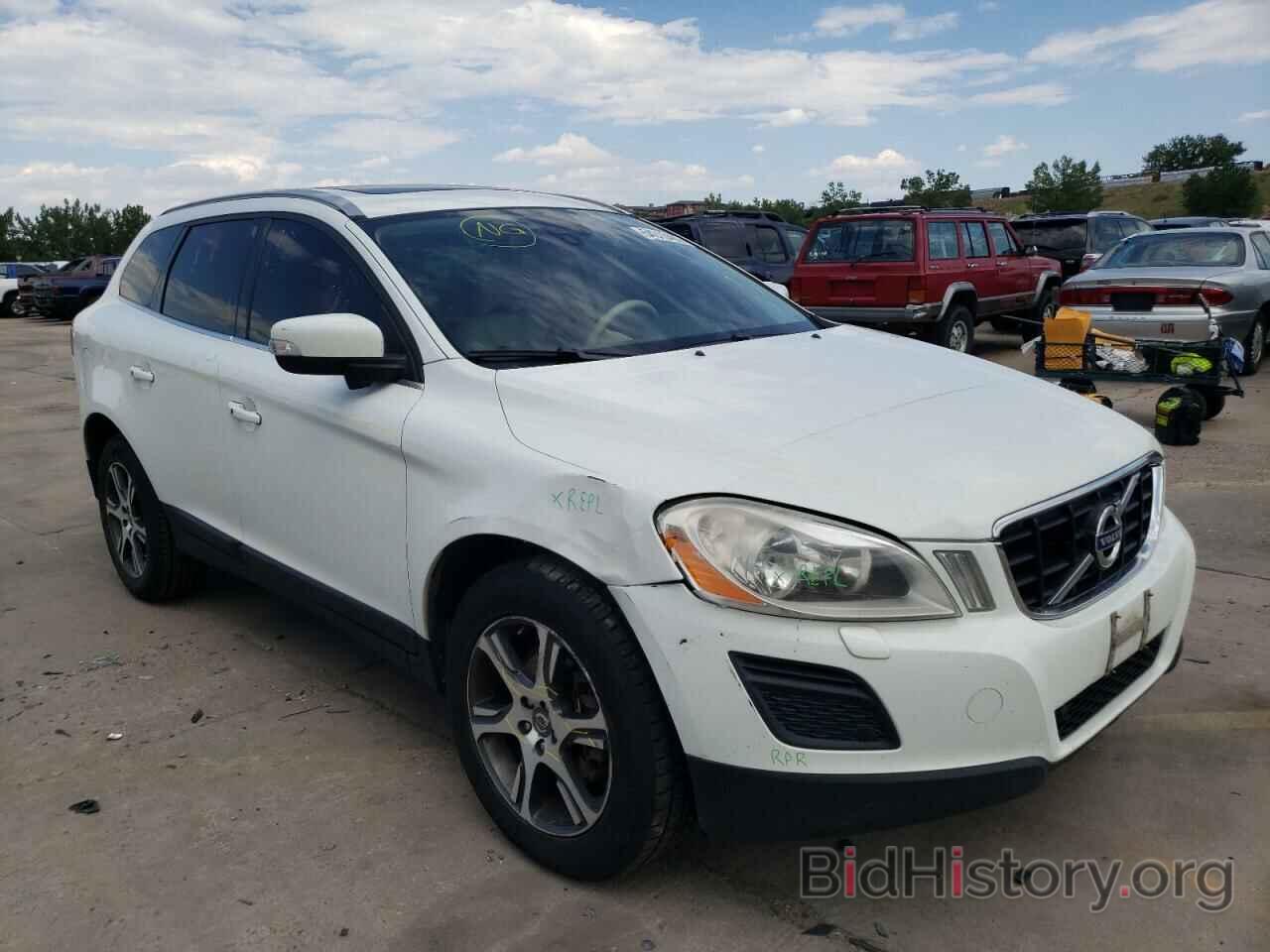 Фотография YV4902DZ5B2179281 - VOLVO XC60 2011