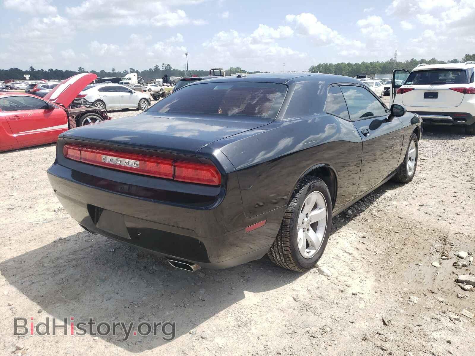 2014 DODGE CHALLENGER - VIN: 2C3CDYAG0EH304299 - Photo 4