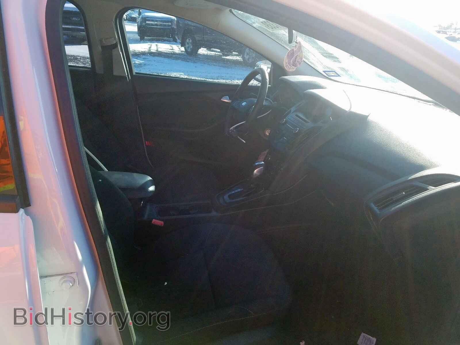 2016 FORD FOCUS SE - VIN: 1FADP3F2XGL350984 - Photo 5