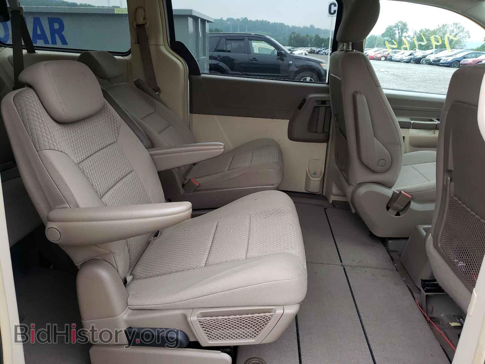 2010 CHRYSLER MINIVAN - VIN: 2A4RR4DE2AR141499 - Фото 6