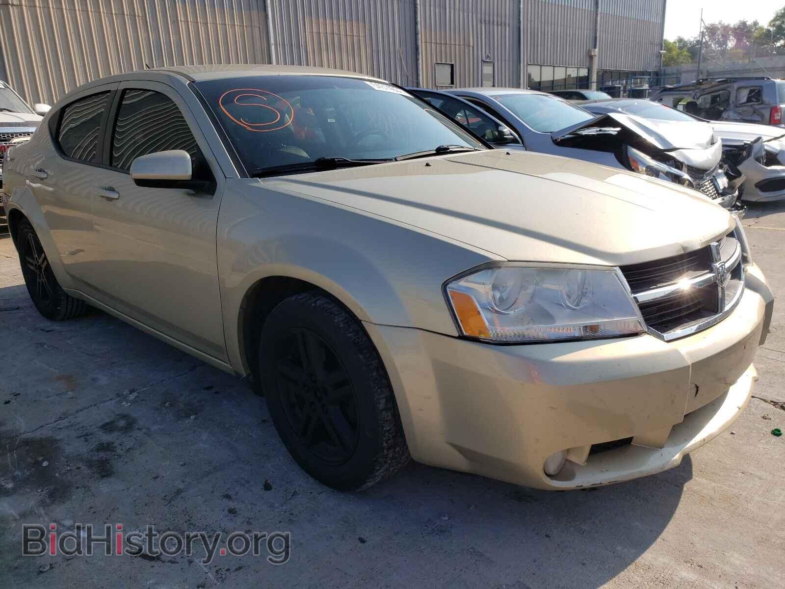 Photo 1B3CC5FB8AN114330 - DODGE AVENGER 2010