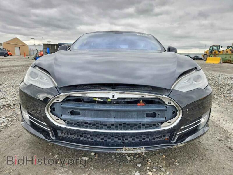 2013 Tesla MODEL S (VIN 5YJSA1DP4DFP13638) — фото 5 из 12