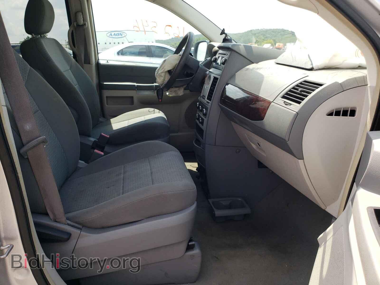2010 CHRYSLER MINIVAN - VIN: 2A4RR4DE1AR206567 - Фото 5