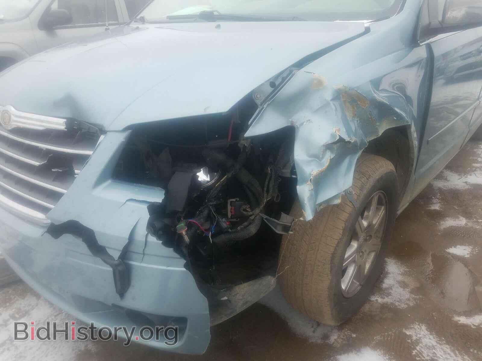 2008 CHRYSLER MINIVAN - VIN: 2A8HR54P38R812187 - Фото 9