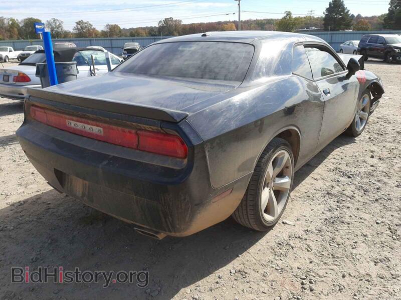 2013 Dodge CHALLENGER (VIN 2C3CDYBT5DH741872) — photo 4 of 10