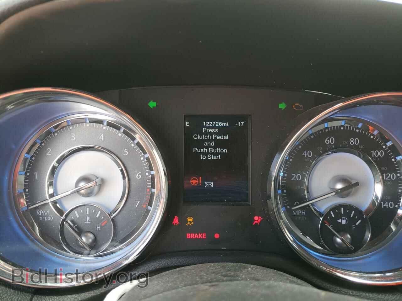 2012 CHRYSLER 300 - VIN: 2C3CCAAG1CH126698 - Фото 8