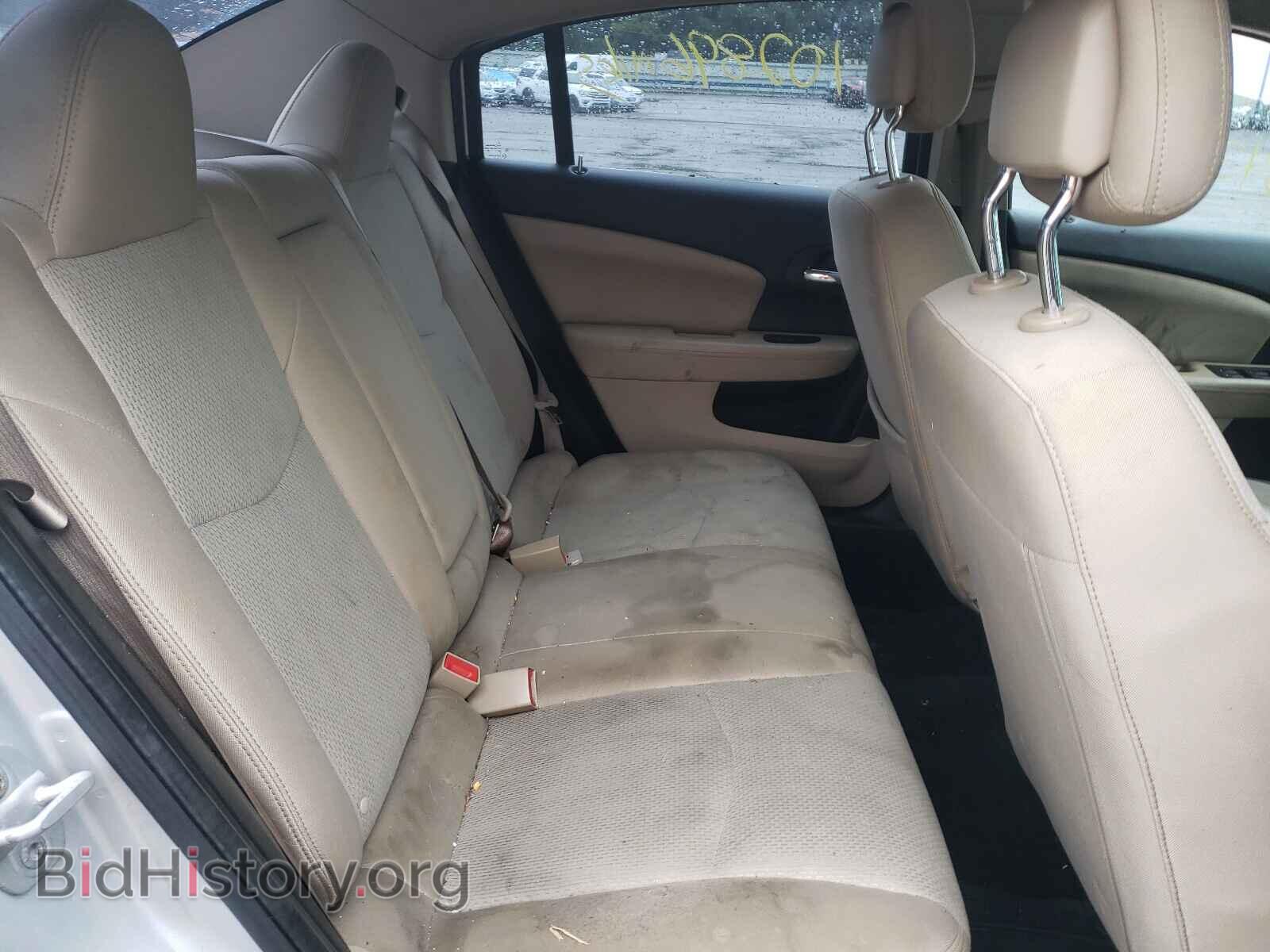 2012 CHRYSLER 200 - VIN: 1C3CCBBB0CN127440 - Фото 6