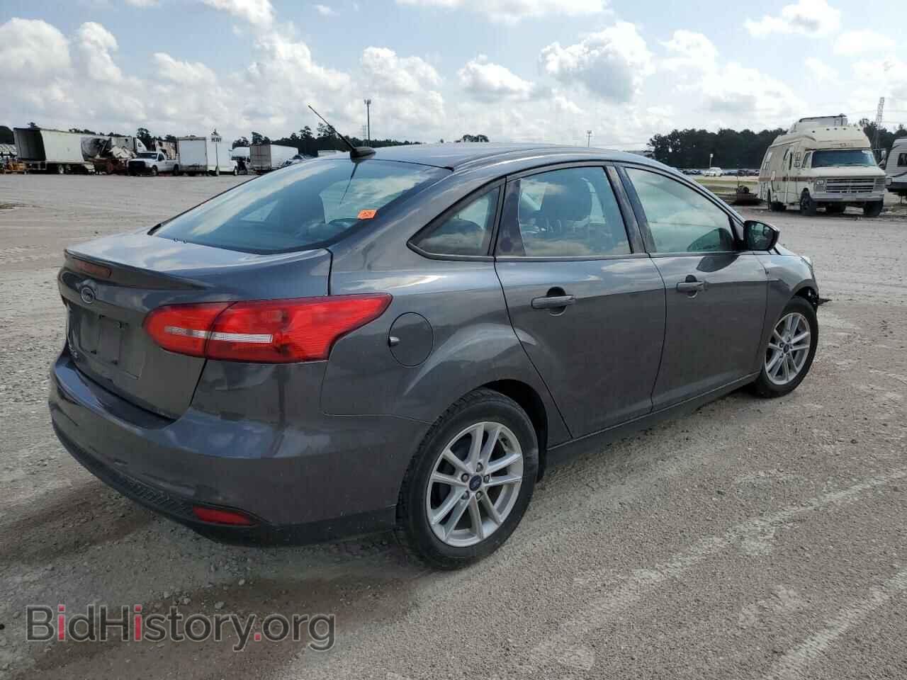 2018 FORD FOCUS - VIN: 1FADP3F28JL203876 - Photo 3