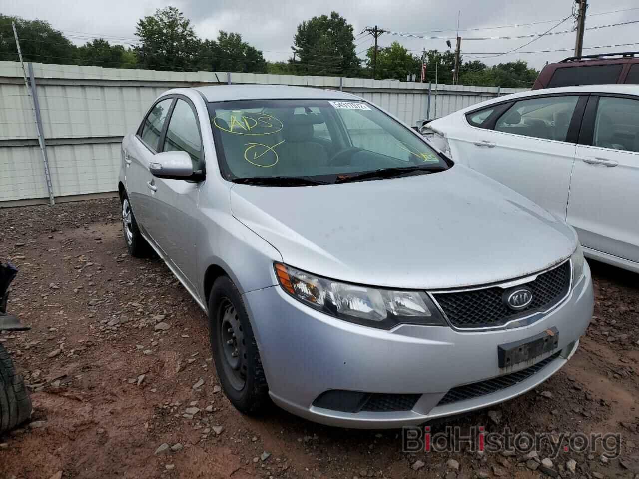 Photo KNAFU4A2XA5828127 - KIA FORTE 2010