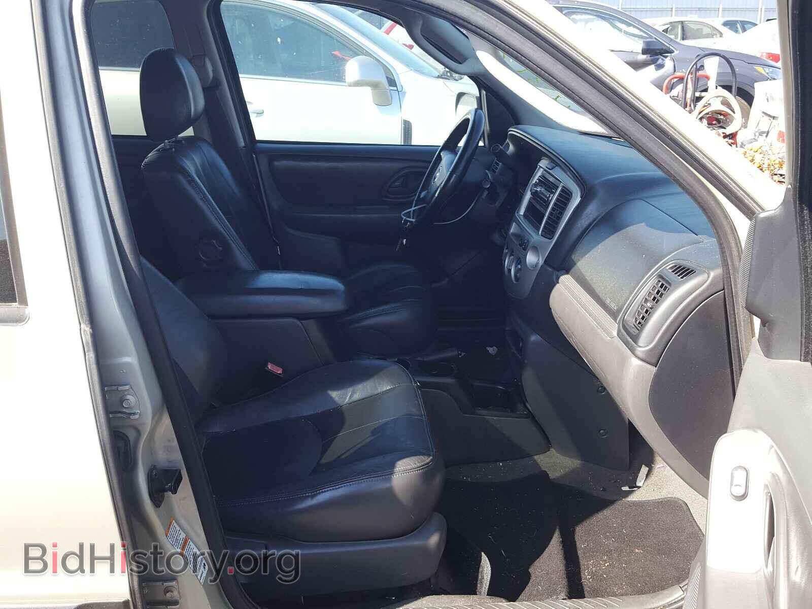 2004 MAZDA TRIBUTE - VIN: 4F2CZ96134KM09725 - Фото 5