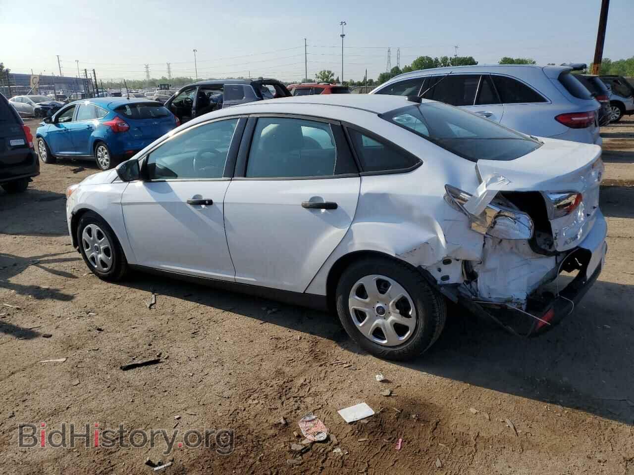 2018 FORD FOCUS - VIN: 1FADP3E23JL216018 - Photo 2