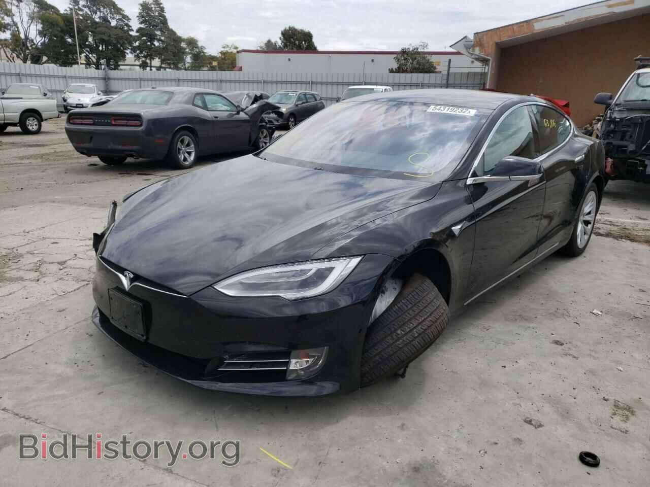 2017 TESLA MODEL S - VIN: 5YJSA1E2XHF183880 - Photo 2