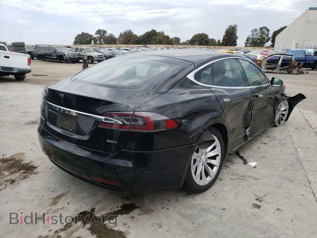 2017 TESLA MODEL S - VIN: 5YJSA1E2XHF183880 - Photo 4