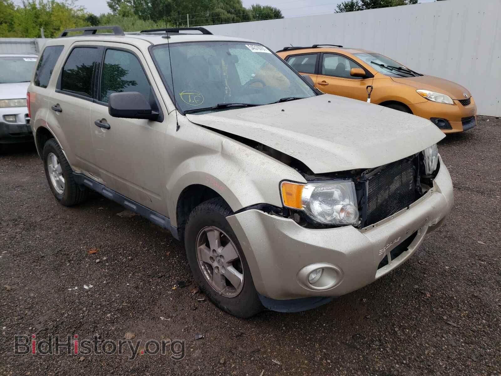 Фотография 1FMCU0D70BKB77868 - FORD ESCAPE 2011