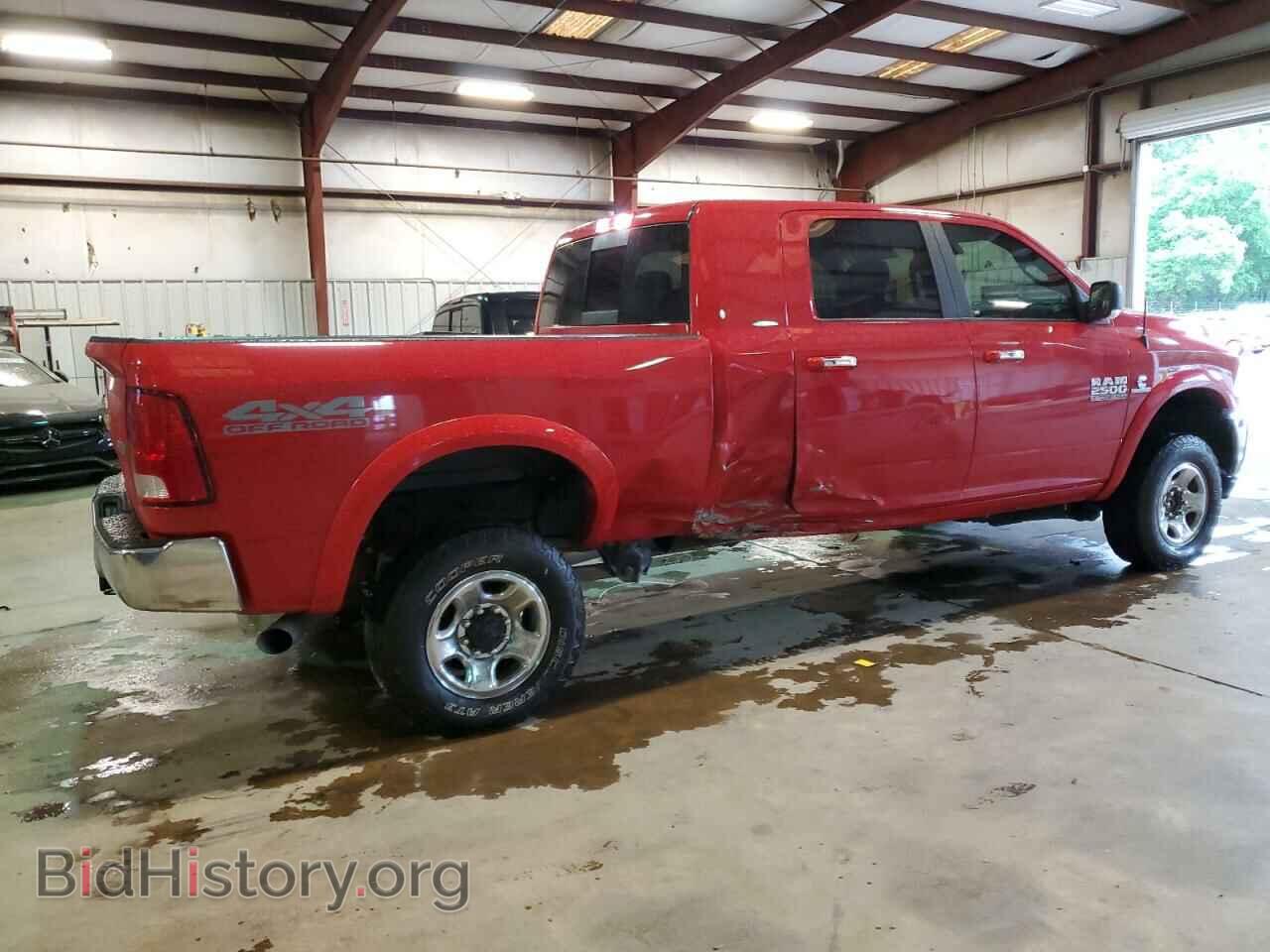 2018 RAM All Models - VIN: 3C6UR5ML0JG117297 - Photo 3