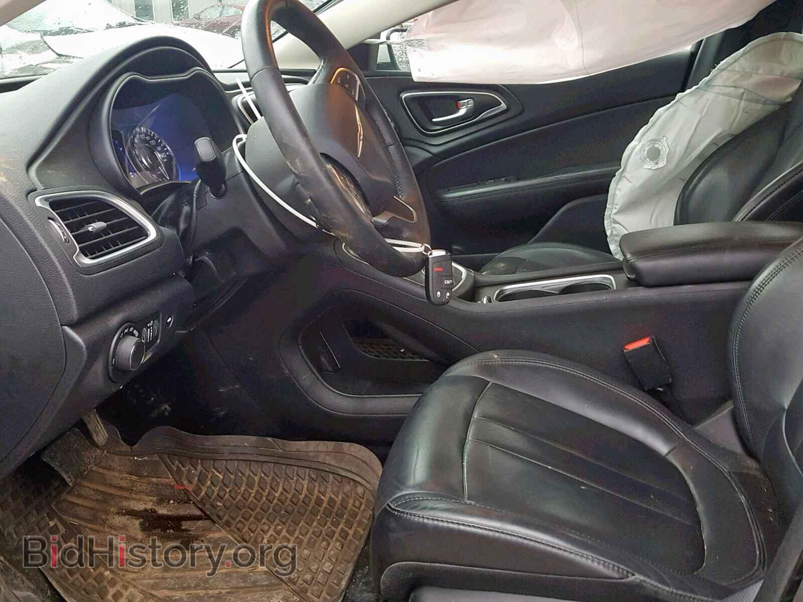 2016 CHRYSLER 200 - VIN: 1C3CCCAB1GN194271 - Фото 5