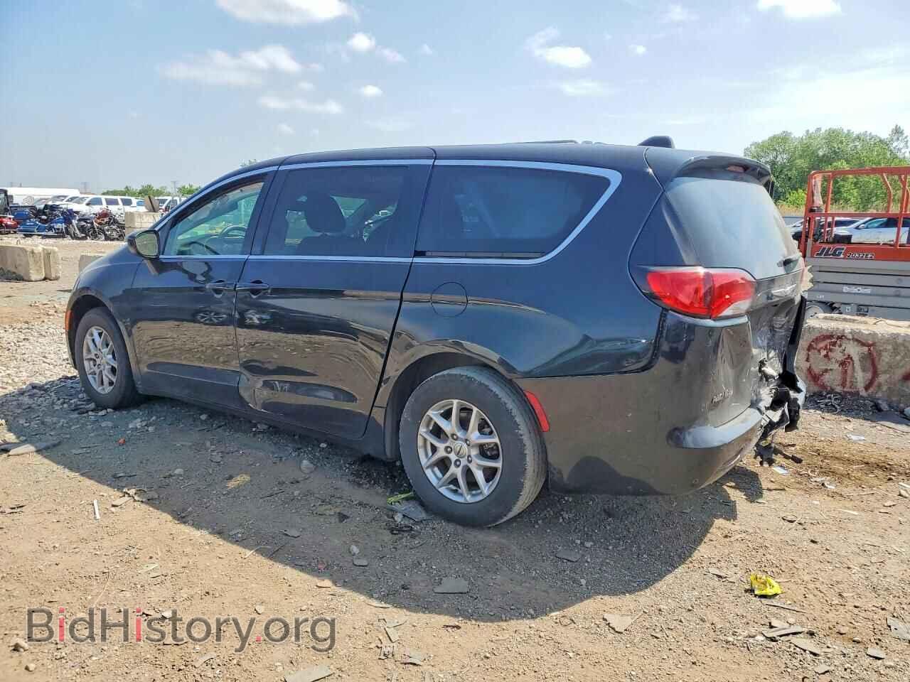 2017 CHRYSLER PACIFICA - VIN: 2C4RC1DG3HR654830 - Фото 2
