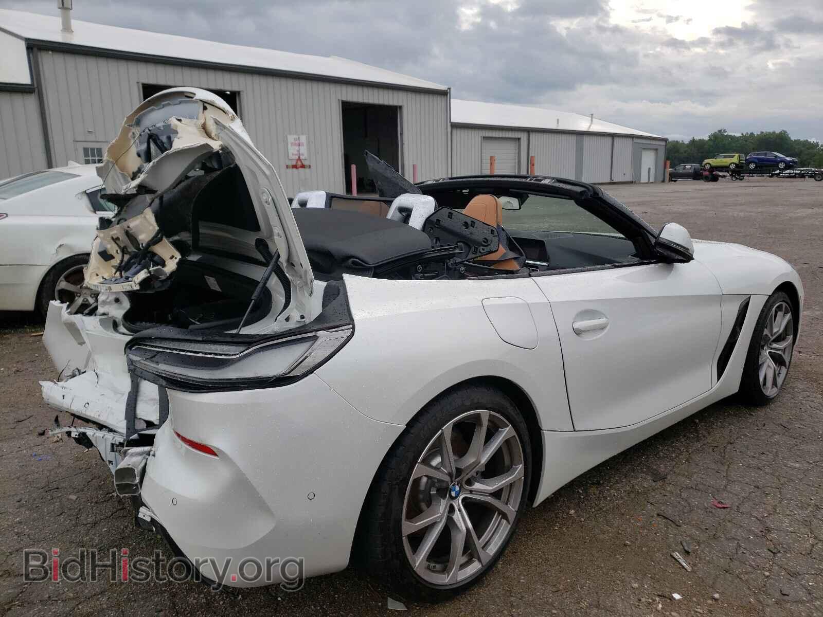 2021 BMW Z4 - VIN: WBAHF3C03MWX18513 - Фото 4