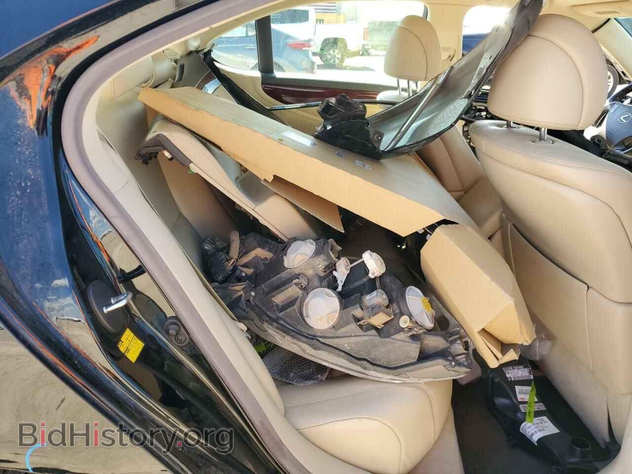 2012 LEXUS LS460 - VIN: JTHBL5EF1C5110426 - Photo 12