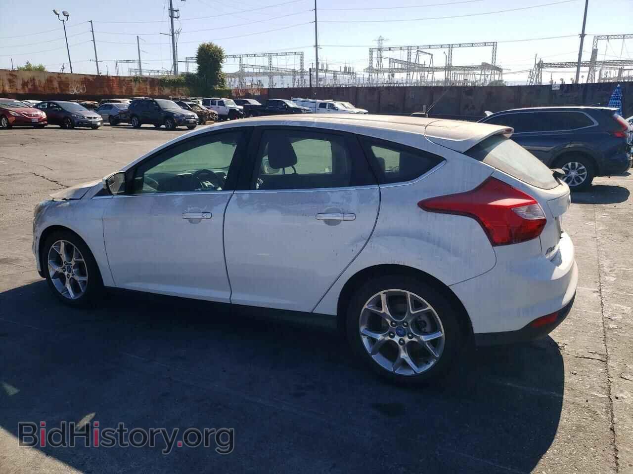 2012 FORD FOCUS - VIN: 1FAHP3M22CL257679 - Фото 2