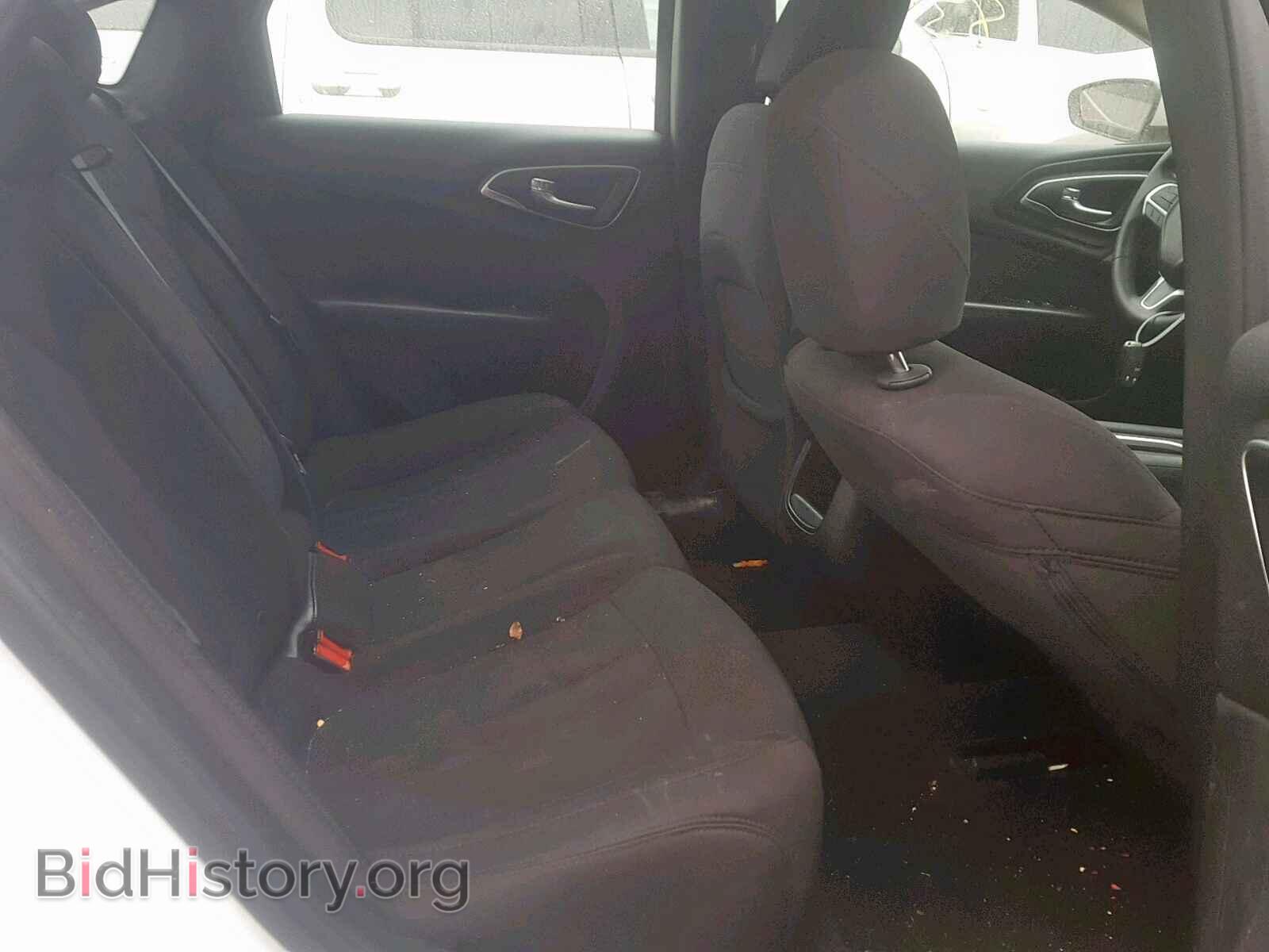 2015 CHRYSLER 200 - VIN: 1C3CCCAB4FN576065 - Photo 6