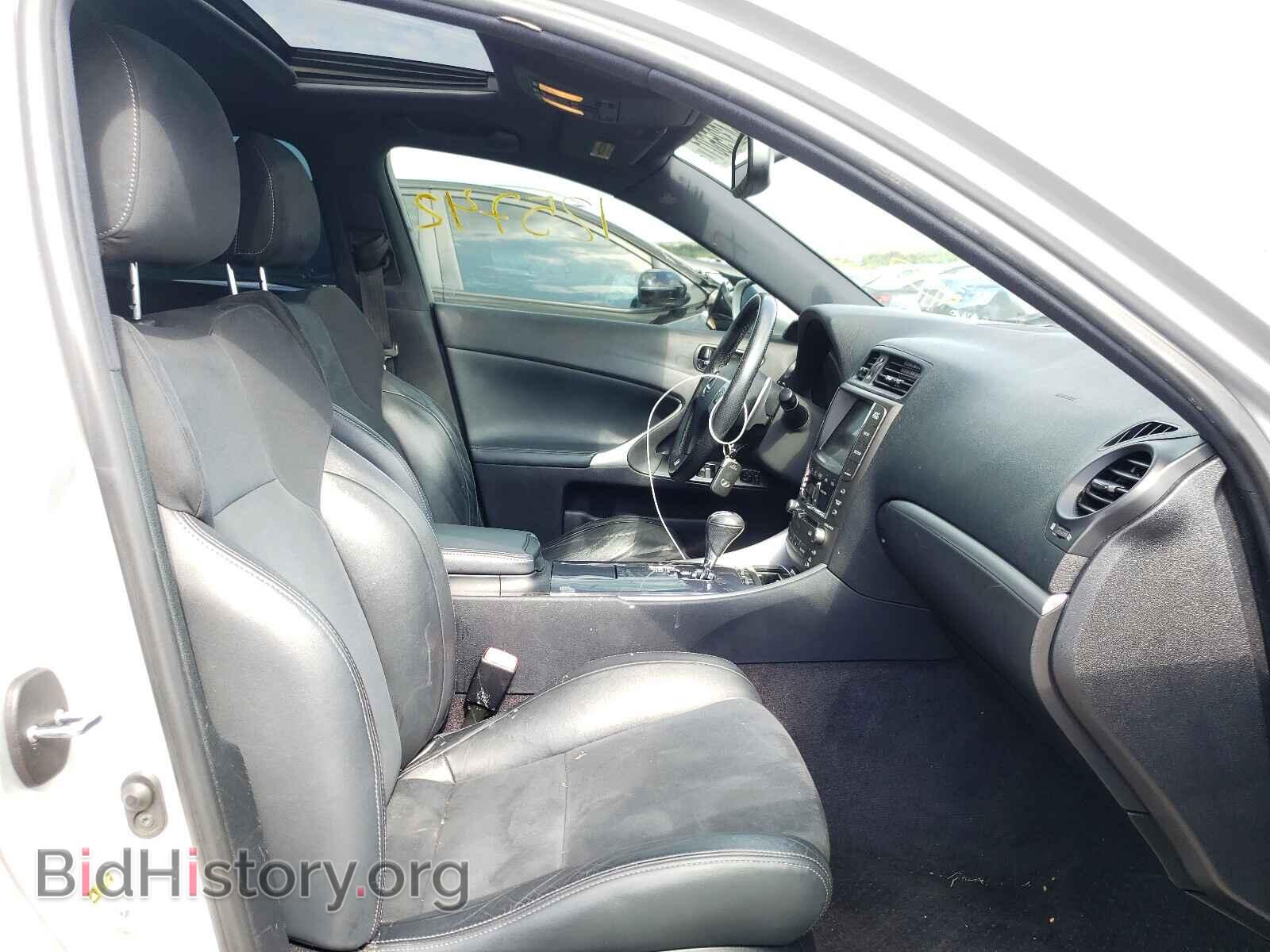2011 LEXUS IS - VIN: JTHBF5C2XB5155399 - Фото 5