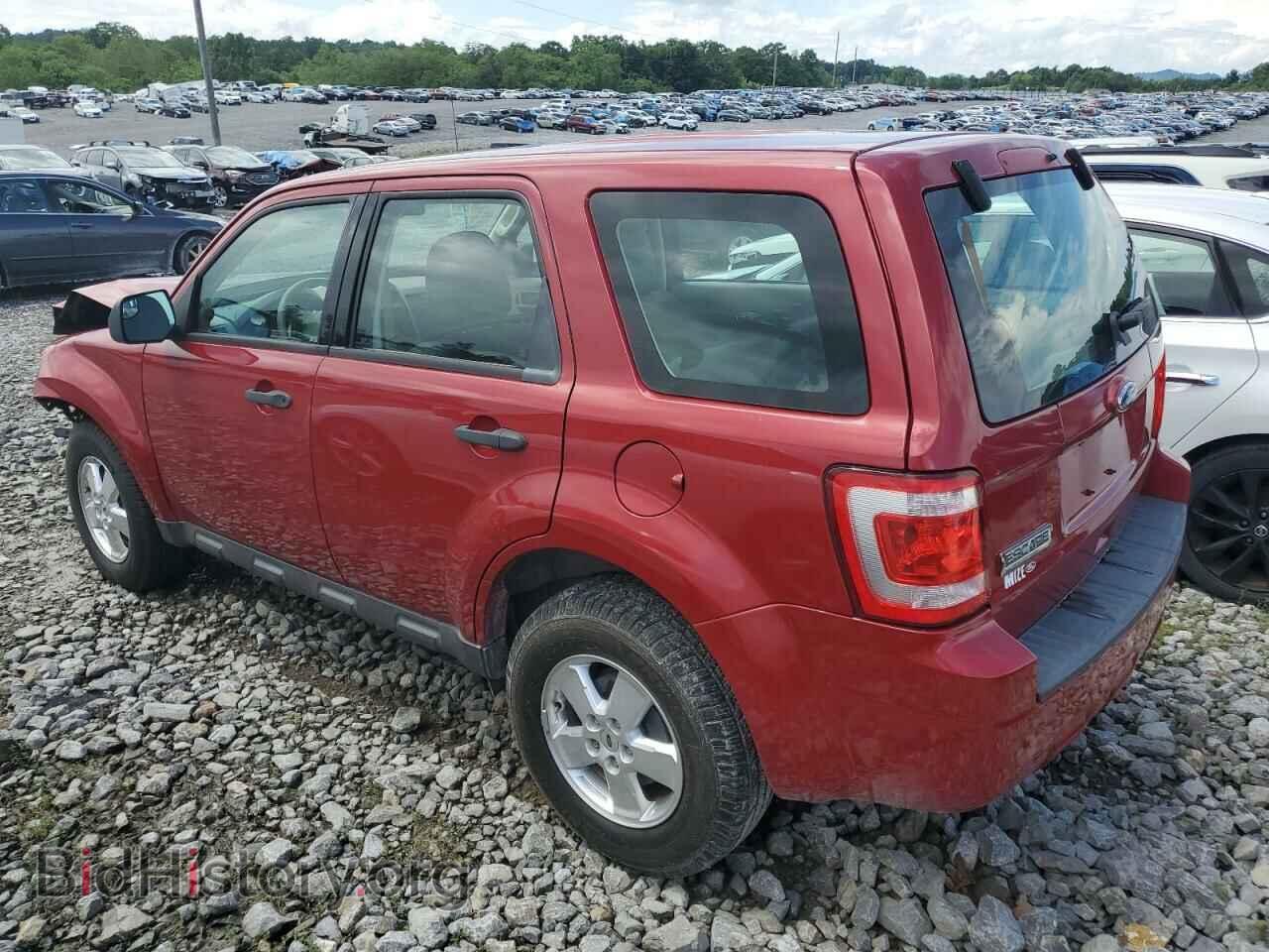 2011 FORD ESCAPE - VIN: 1FMCU0C77BKA12370 - Фото 2