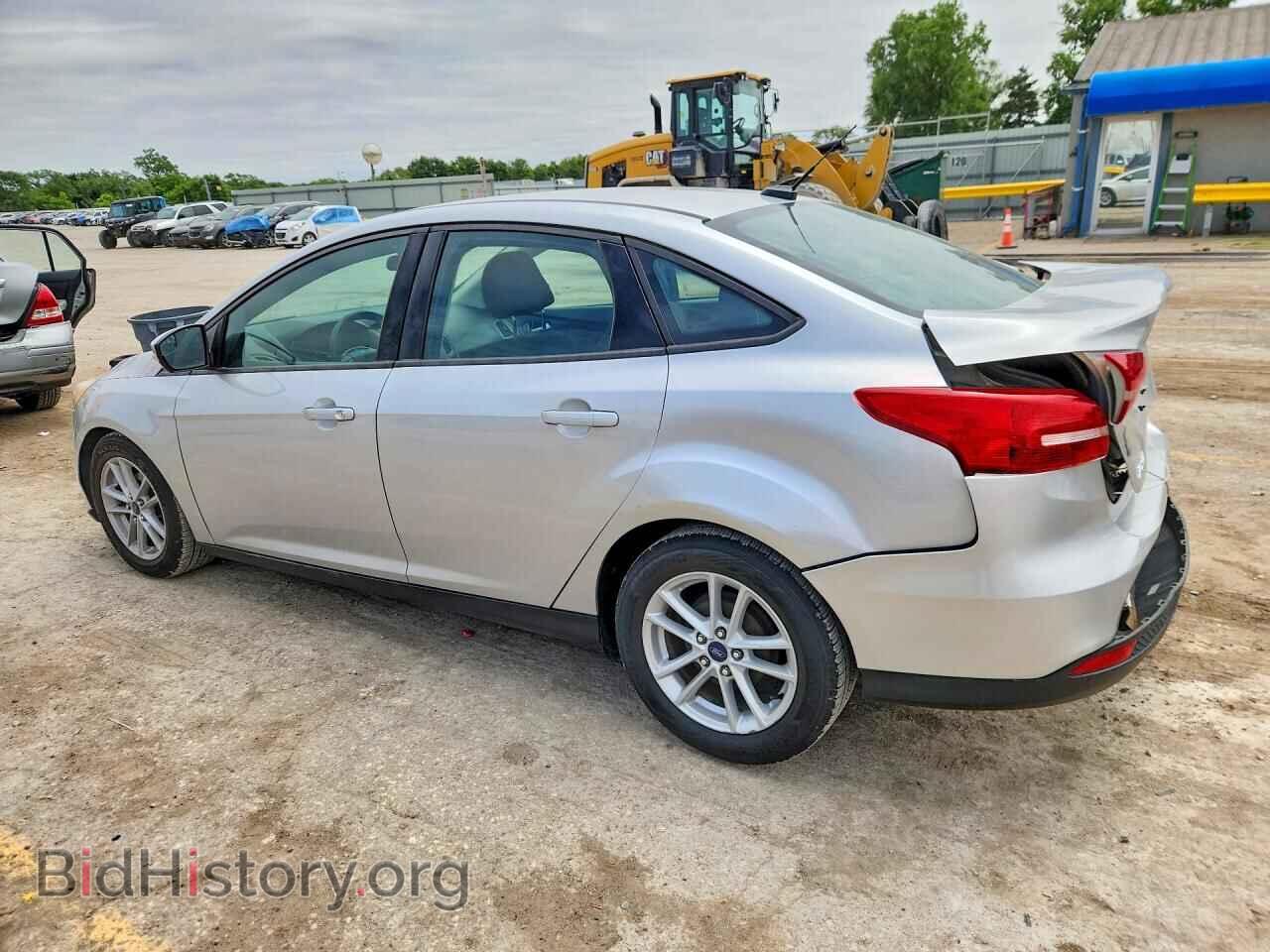 2017 FORD FOCUS - VIN: 1FADP3F20HL229897 - Photo 2