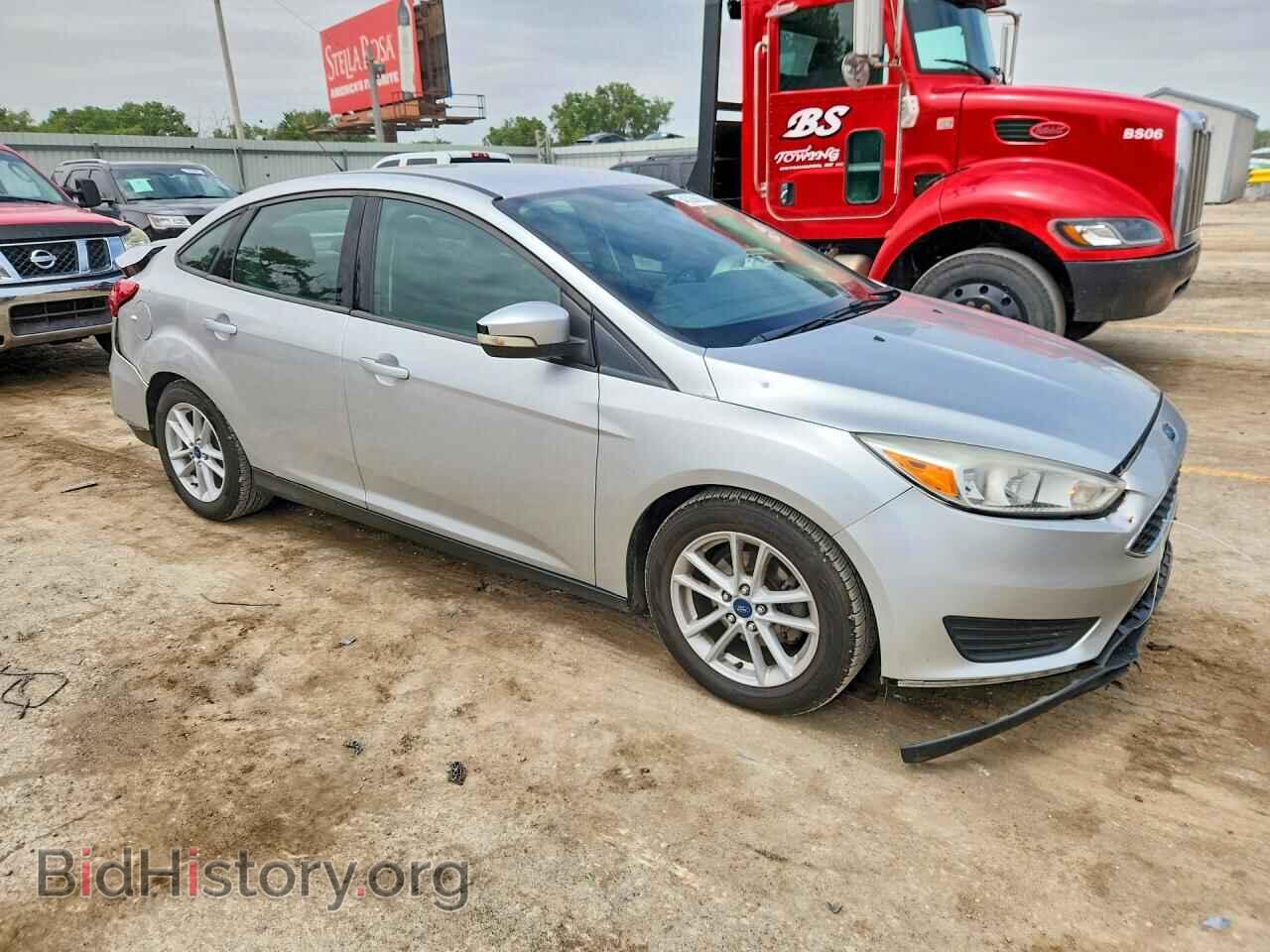 2017 FORD FOCUS - VIN: 1FADP3F20HL229897 - Photo 4