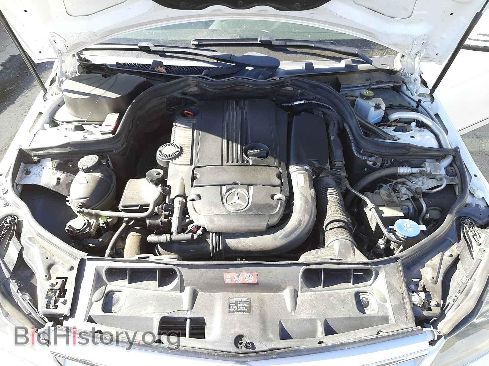 2013 MERCEDES-BENZ C-CLASS - VIN: WDDGF4HB9DA856123 - Фото 7