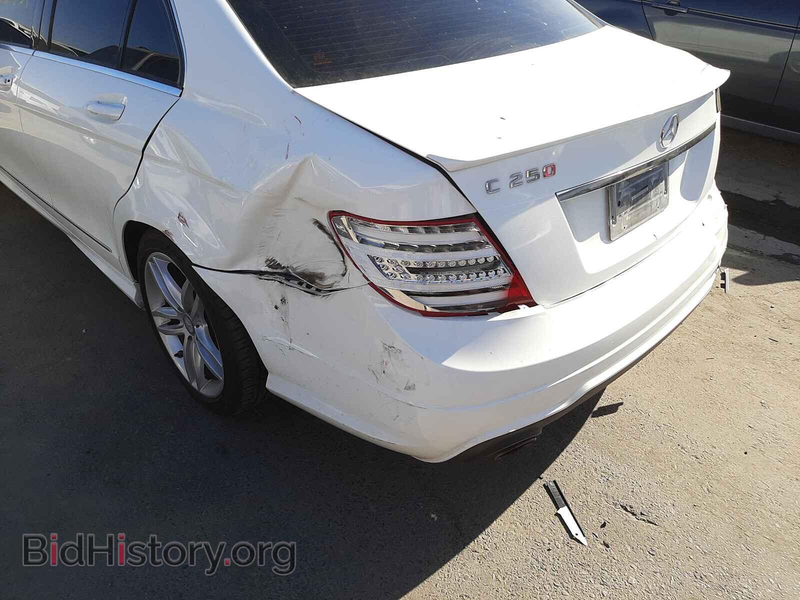 2013 MERCEDES-BENZ C-CLASS - VIN: WDDGF4HB9DA856123 - Фото 9