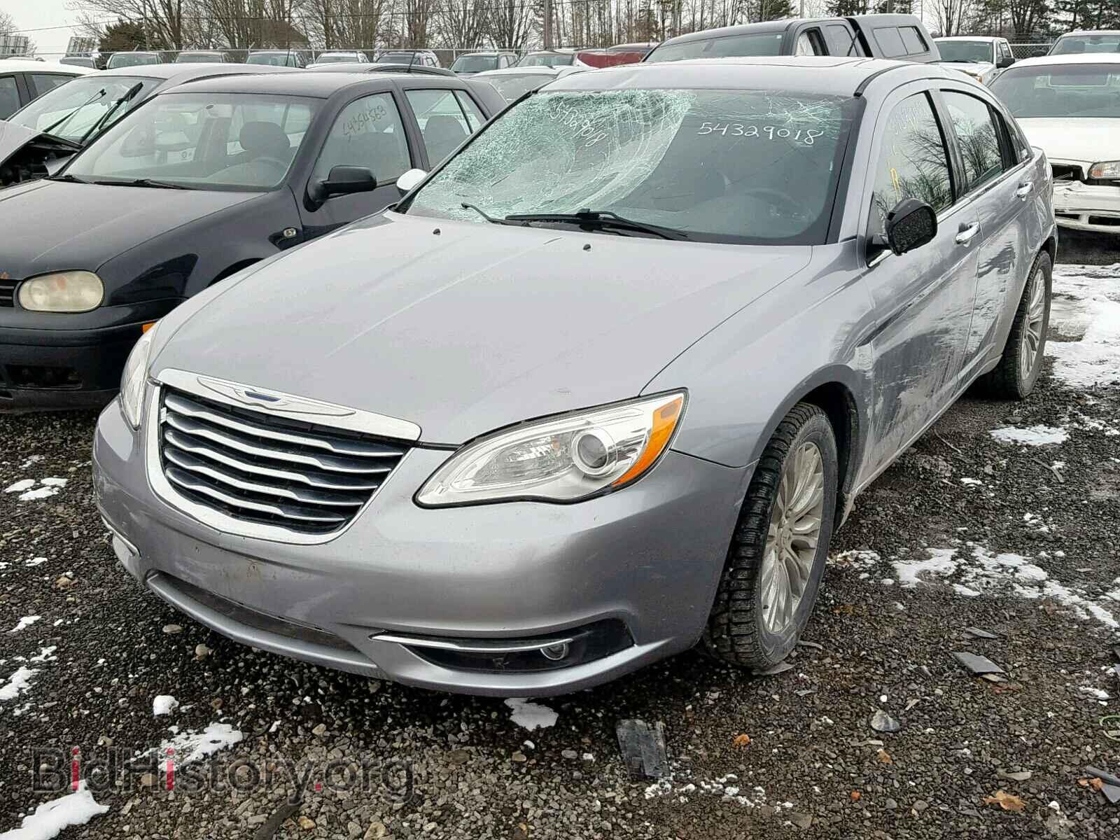 2013 CHRYSLER 200 - VIN: 1C3CCBCG7DN673518 - Photo 2