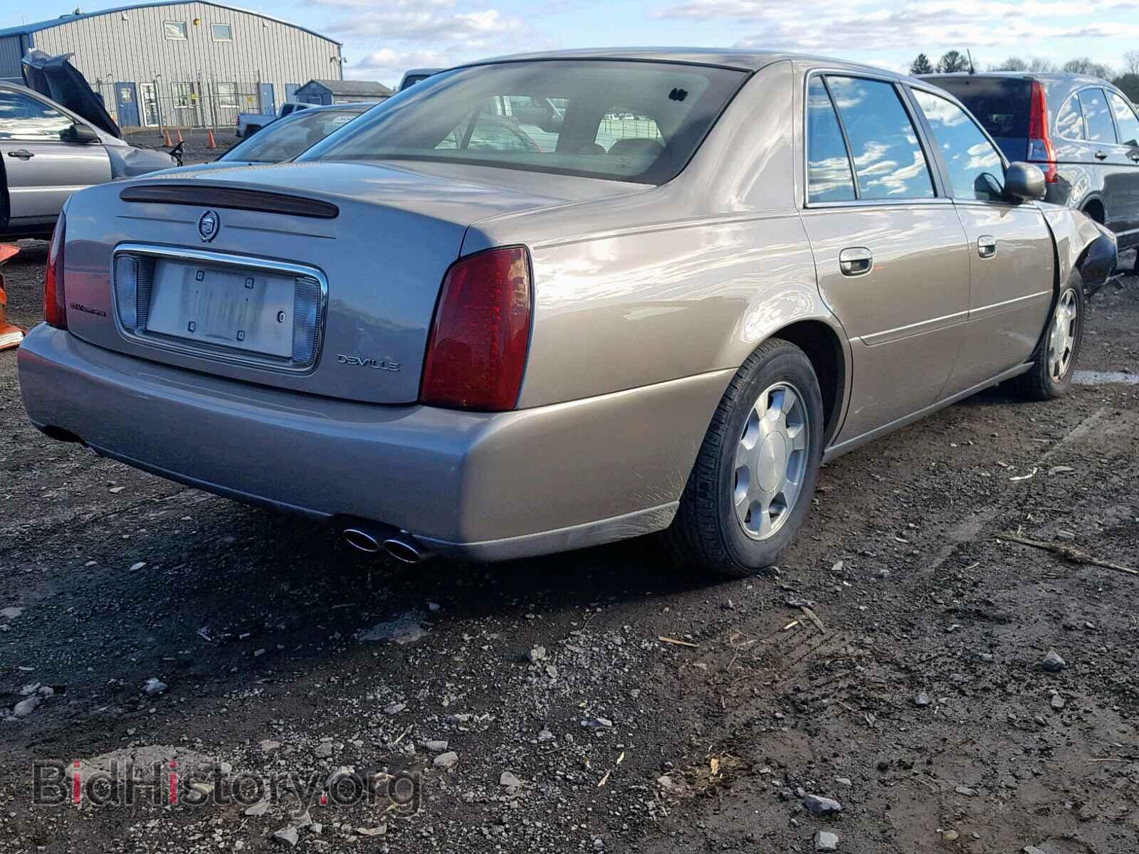 2001 CADILLAC DEVILLE - VIN: 1G6KD54Y71U261102 - Photo 4