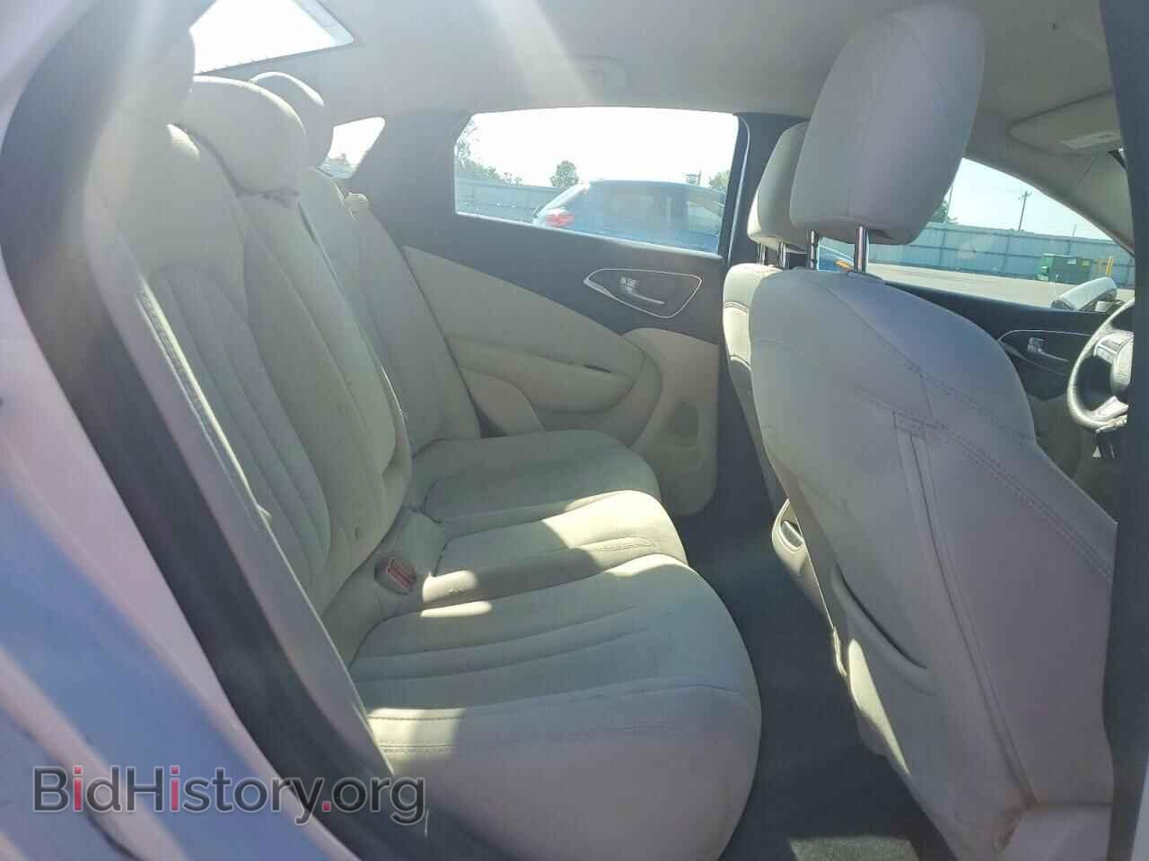 2016 CHRYSLER 200 - VIN: 1C3CCCAB9GN181610 - Photo 10