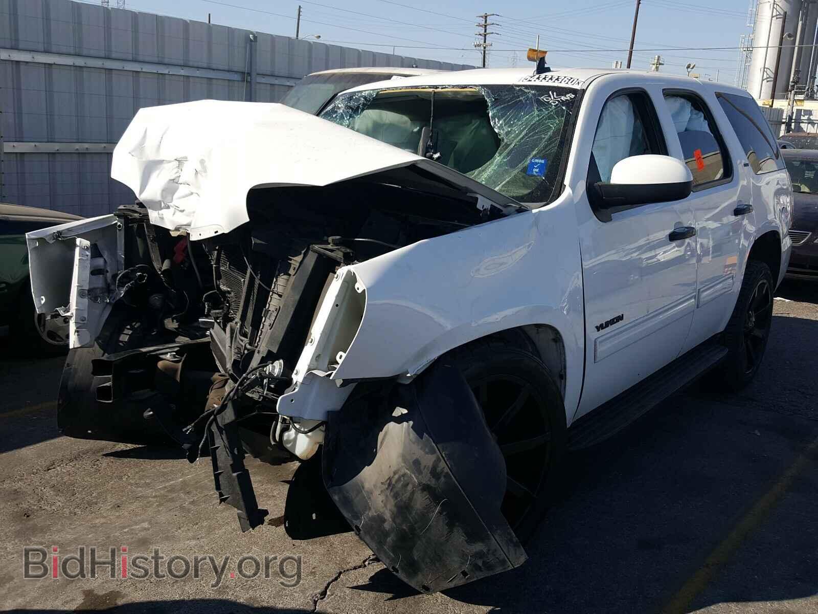 2013 GMC YUKON - VIN: 1GKS2CE00DR295815 - Фото 2