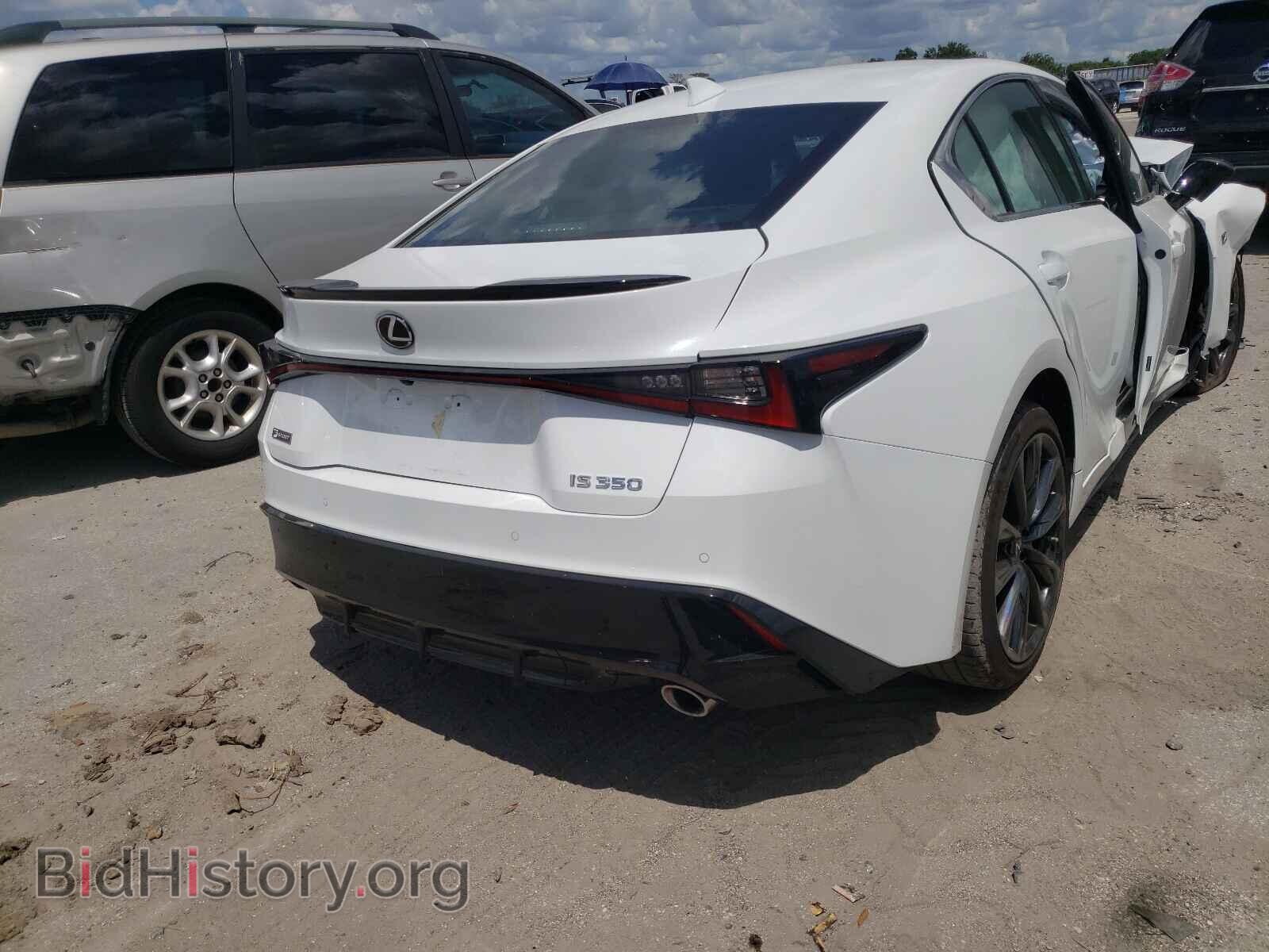 2021 LEXUS IS - VIN: JTHGZ1B2XM5041042 - Фото 4