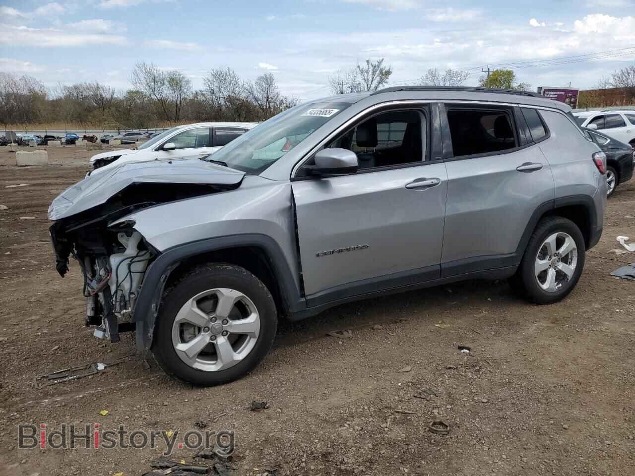 Photo 3C4NJDBB8LT135565 - JEEP COMPASS 2020