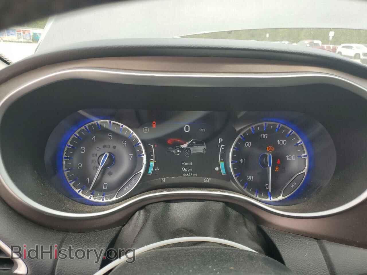 2017 CHRYSLER PACIFICA - VIN: 2C4RC1EG9HR736088 - Photo 9