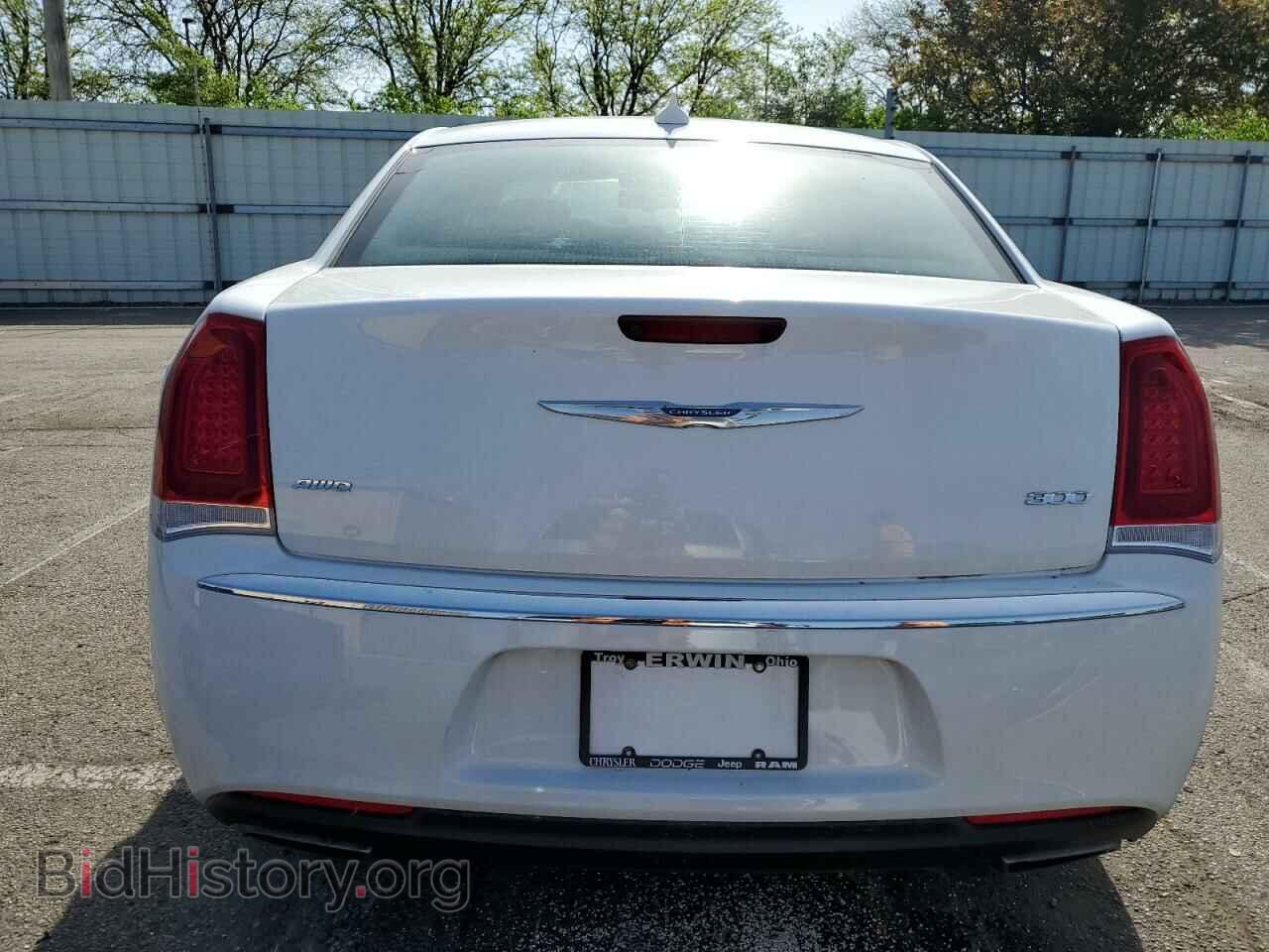2018 CHRYSLER 300 - VIN: 2C3CCARG2JH181758 - Фото 6