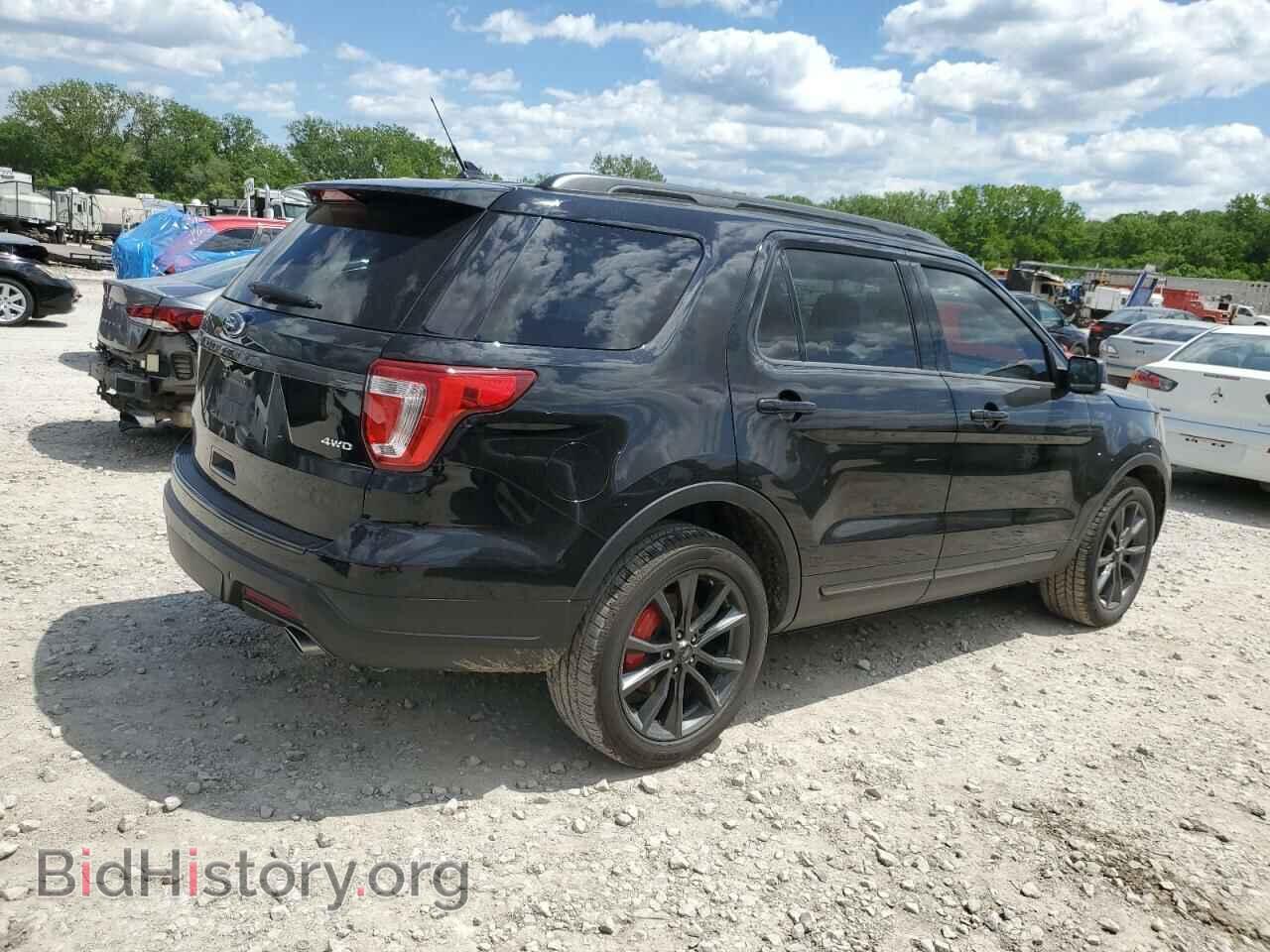 2018 FORD EXPLORER - VIN: 1FM5K8D85JGB31444 - Фото 3